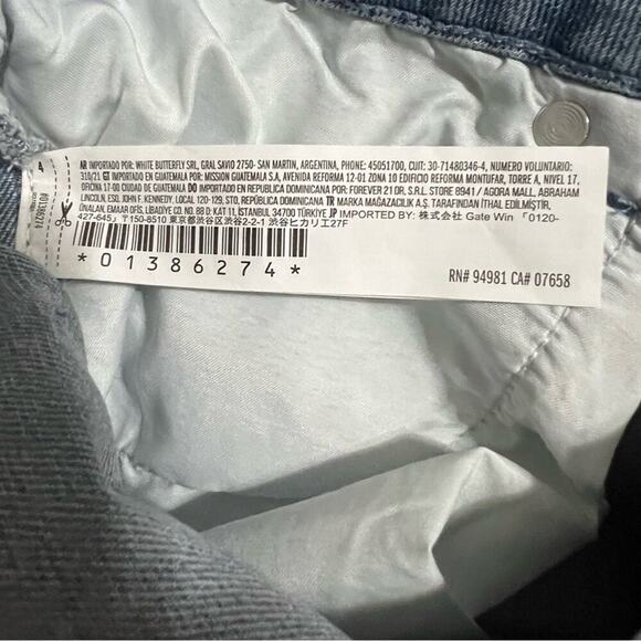 Forever 21 Blue Wide Leg Embroidered Strawberry Bow Jeans Size Large - Picture 13 of 16